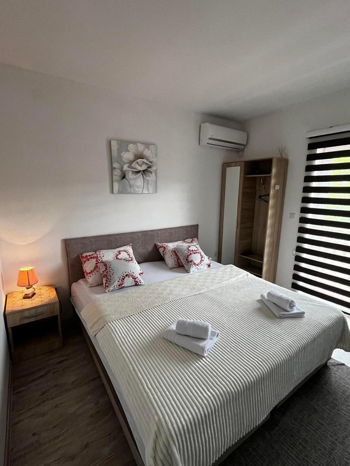 Apartmani Nikolic Višegrad Cameră foto