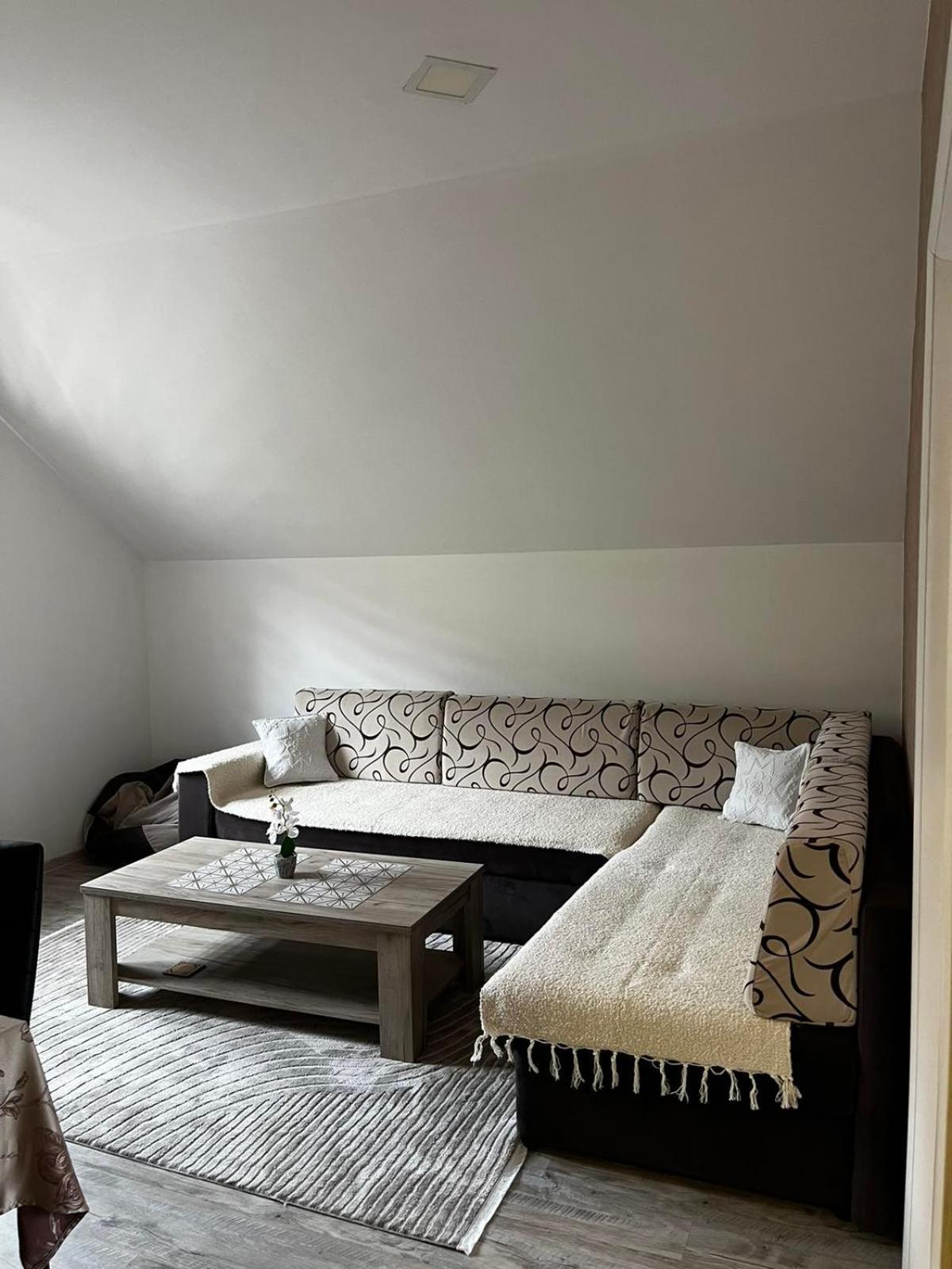 Apartmani Nikolic Višegrad Cameră foto